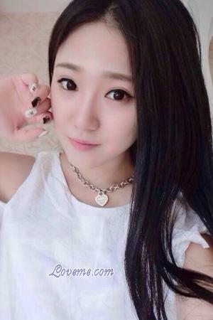 164830 - Fengxuan Age: 27 - China