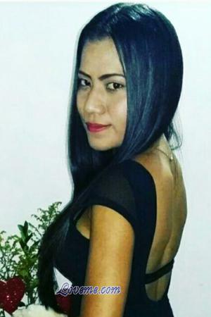 174138 - Yesenia Age: 29 - Colombia