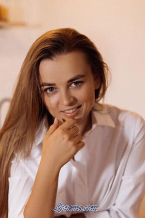 198589 - Oksana Age: 32 - Ukraine